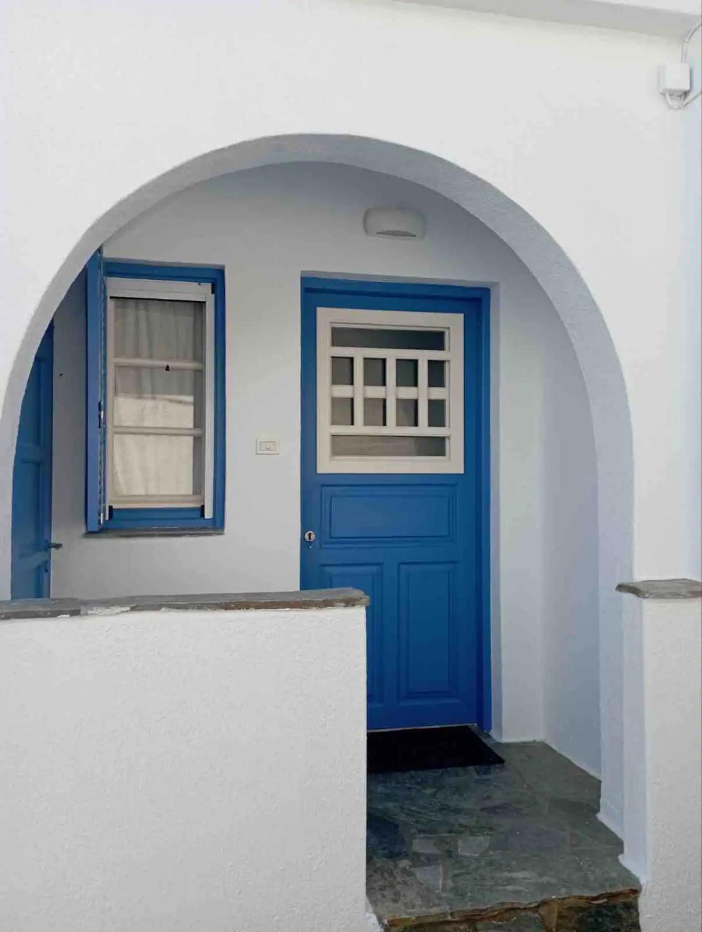 Cozy Studio In Beautiful Apollonas Beach Naxos Exterior foto